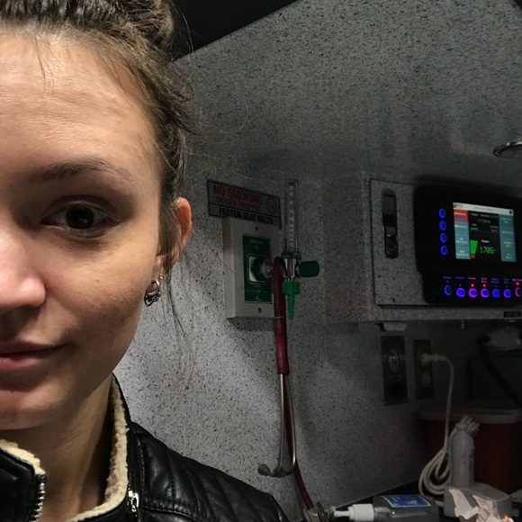 Meet your Posher, Brianna - Picture 3 of 5